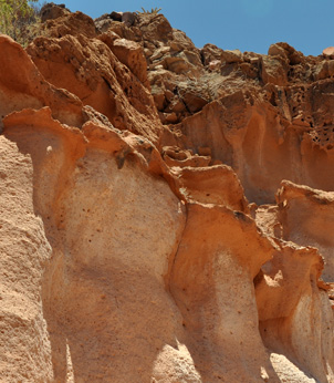 Rock formations at Candelero